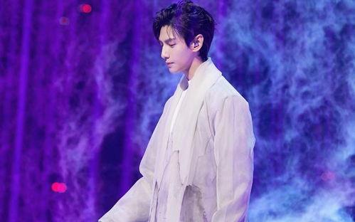 罗云熙八卦爆料最新,揭秘明星背后的情感纠葛  第1张